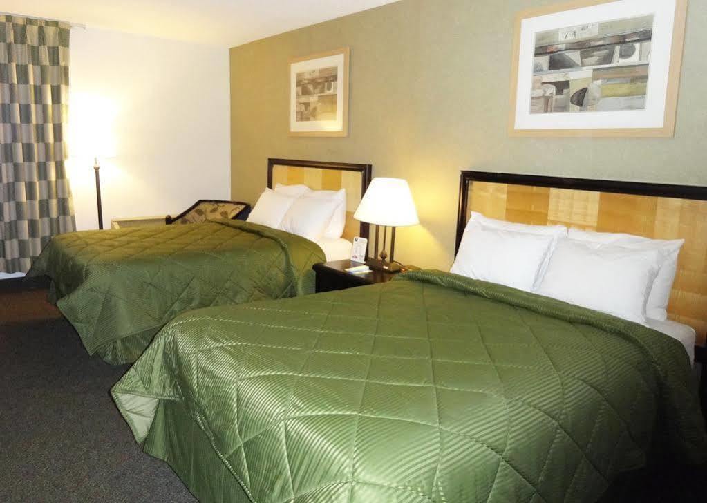 Comfort Inn & Suites Pittsburgh Gibsonia 외부 사진